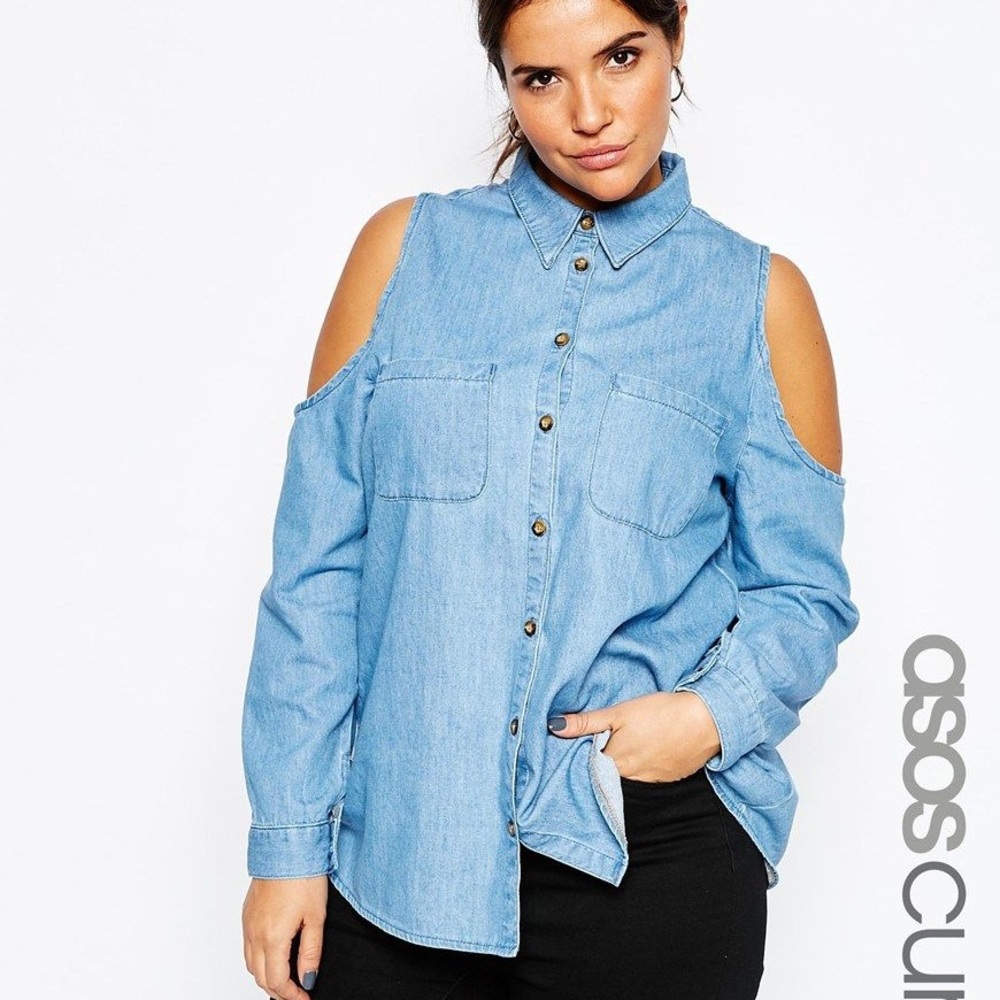 ASOS Curve denim cold shoulder blouse 🌸
